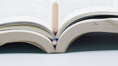 Празникът на българската азбука е повод да оценим богатството на нашия език от