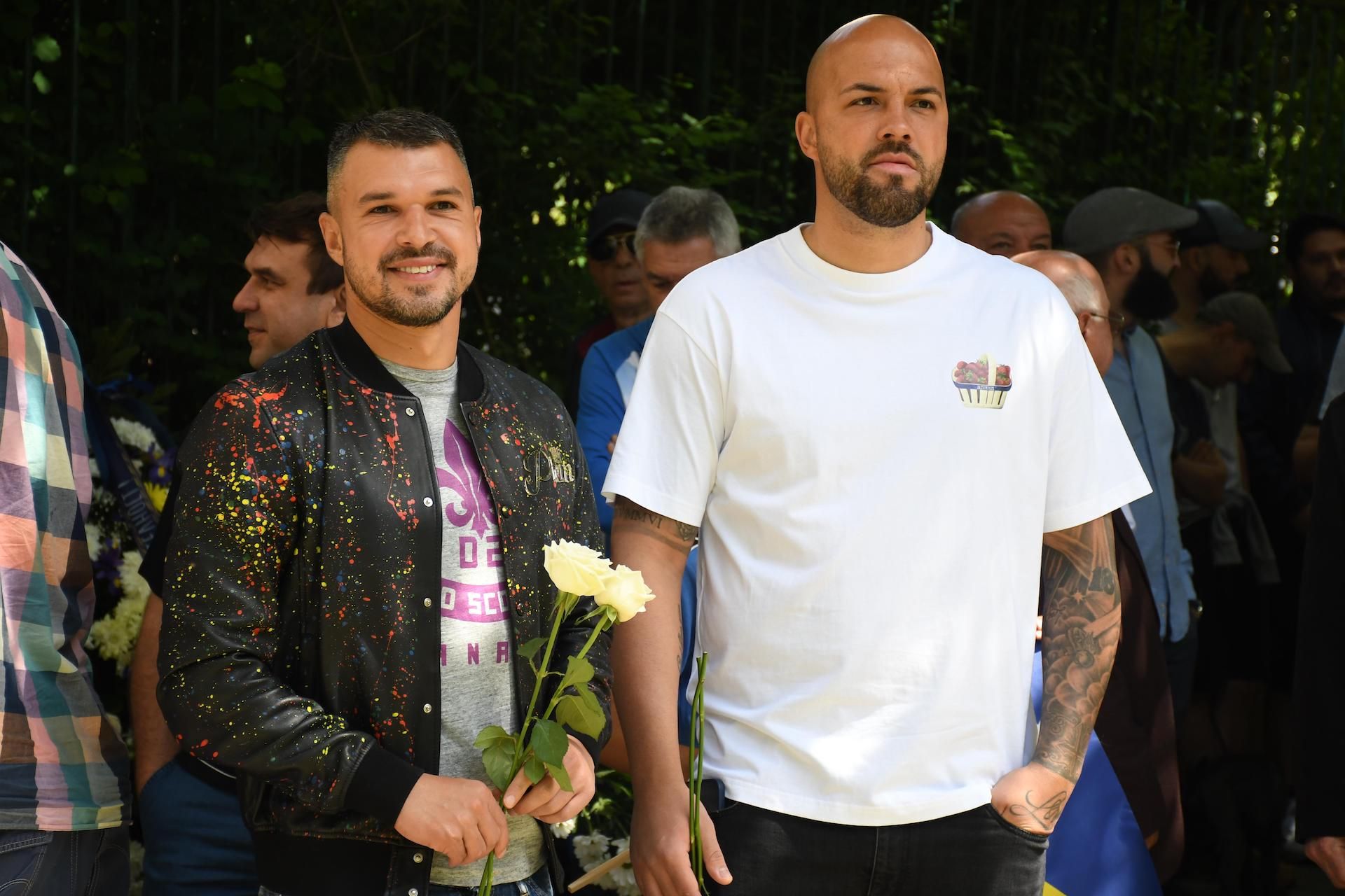 Валери и Ники Михайлов