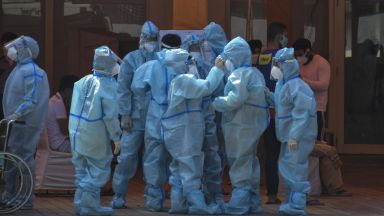 Доклад на американското разузнаване установява че няколко изследователи от китайския