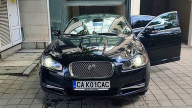 След над три месеца и три наддавателни процедури най сетне се