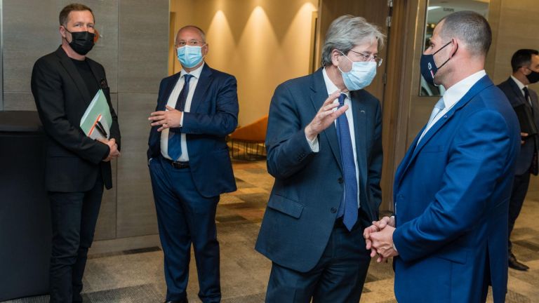 Лидерът на ПЕС и български евродепутат Сергей Станишев бе домакин