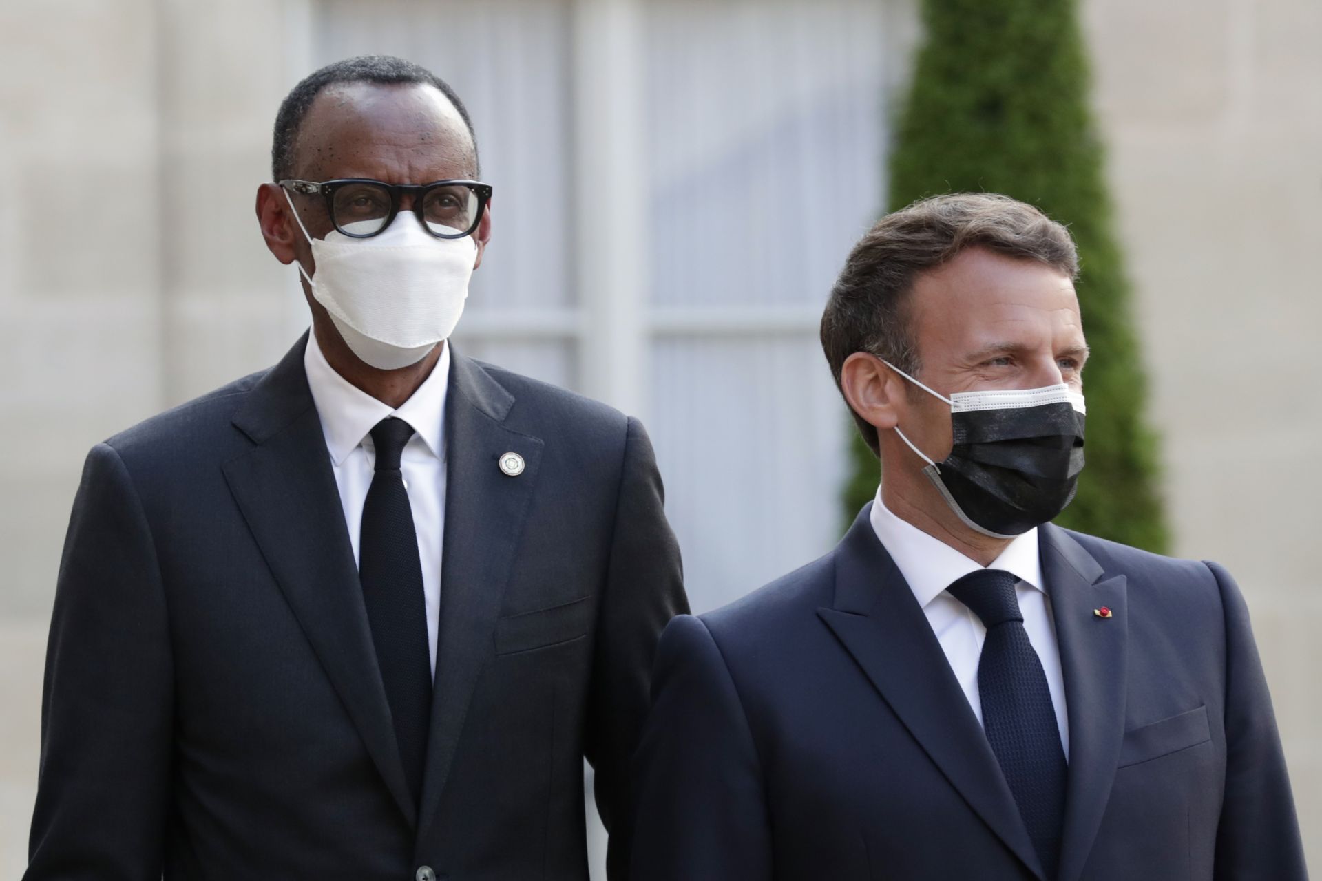 Президентът Макрон разговоря със своя колега Пол Кагаме