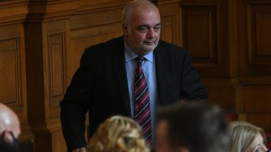 Няма проблеми да се отиде на избори но дали това