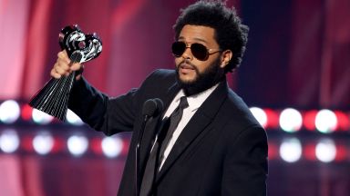 Weeknd и Роди Рич доминираха на наградите на iHeart Radio