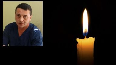 Известният съдов хирург и началник на Клиниката по съдова хирургия