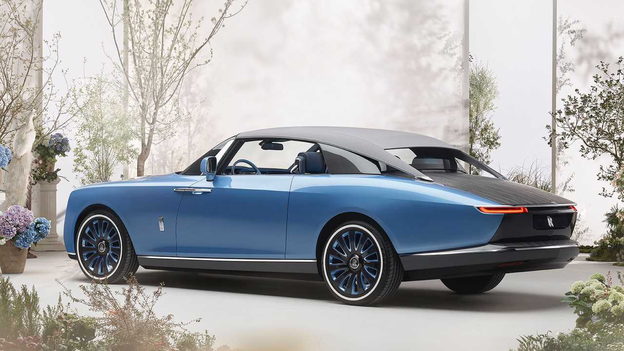 Rolls-Royce показа най-скъпата нова кола на света