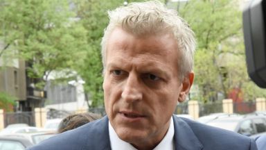 Ако знаете какво количество ченгета му се обадиха на Кубрат