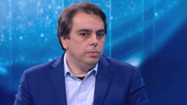 Асен Василев: За мое учудване и Фондът на фондовете е на загуба, МФ трябва да го субсидира