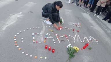Стотици на бдение в Петрич: Дрогирани убиха Самуил, скачаха му върху главата