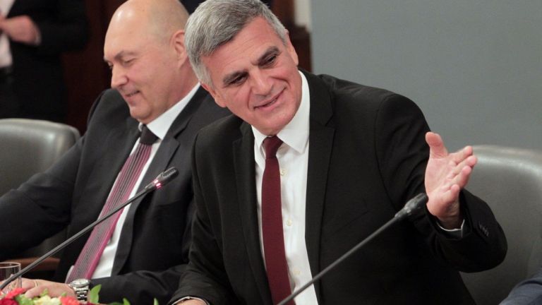 Стефан Янев призна за грешки на служебното правителство 