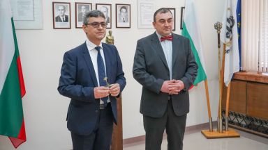 С тържествен молебен за здраве отслужен от свещеници от храм