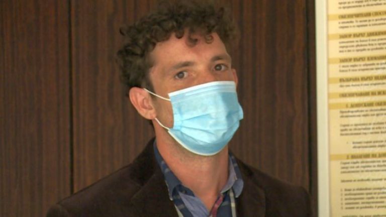 Тричленен състав на Върховния административен съд (ВАС) отхвърли жалбите на