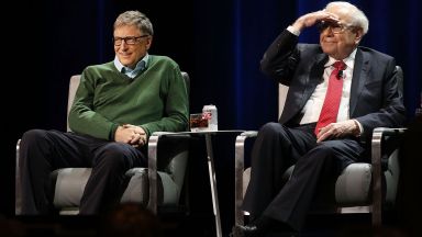 Бил Гейтс и Уорън Бъфет ще изградят първи модулен реактор на разтопени соли