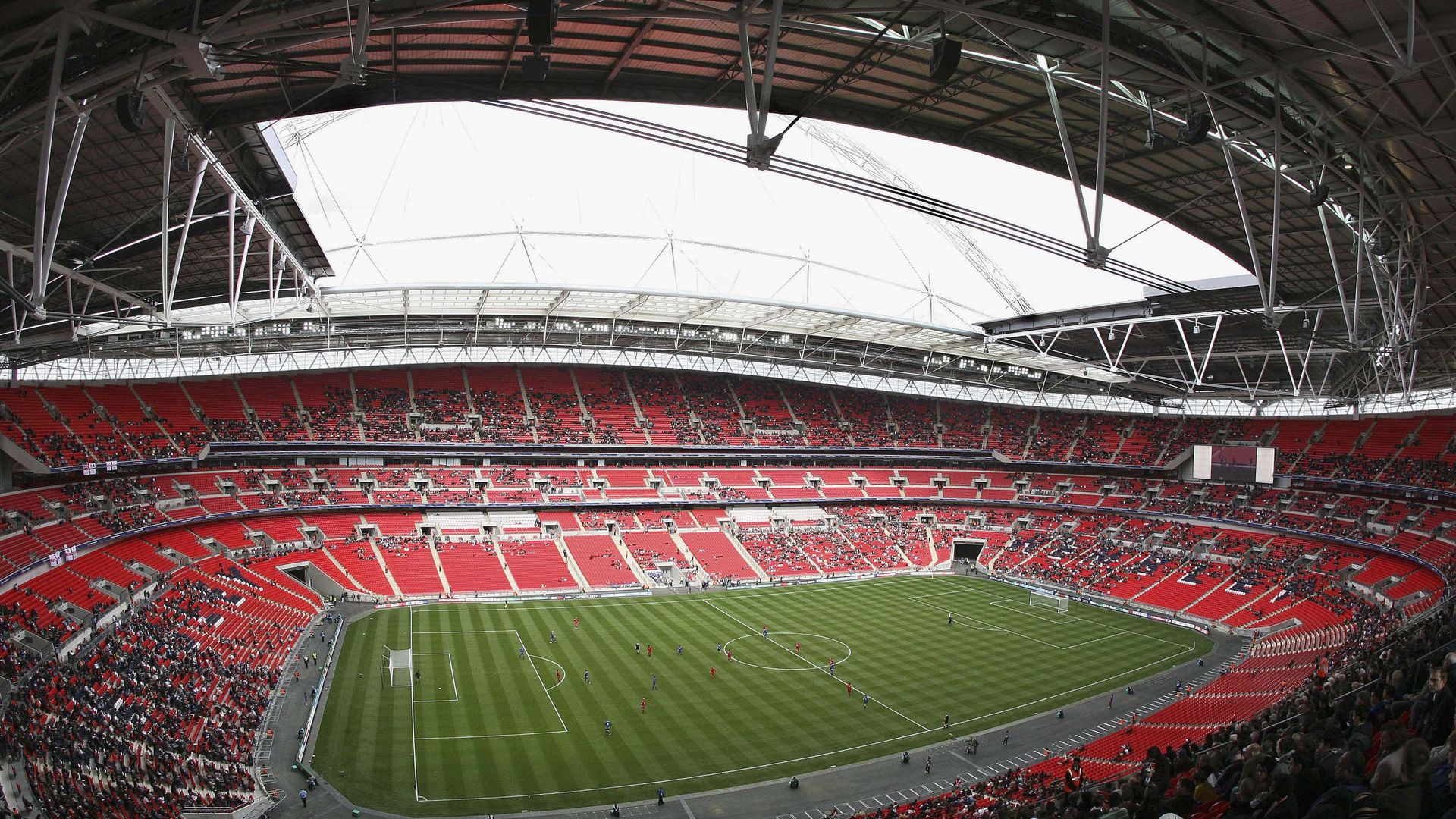 УЕФА заплаши Англия: От "Уембли" финалът на Евро 2020 отива в Будапеща