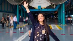 Звезда от TikTok ще полети в космоса с "Върджин галактик"