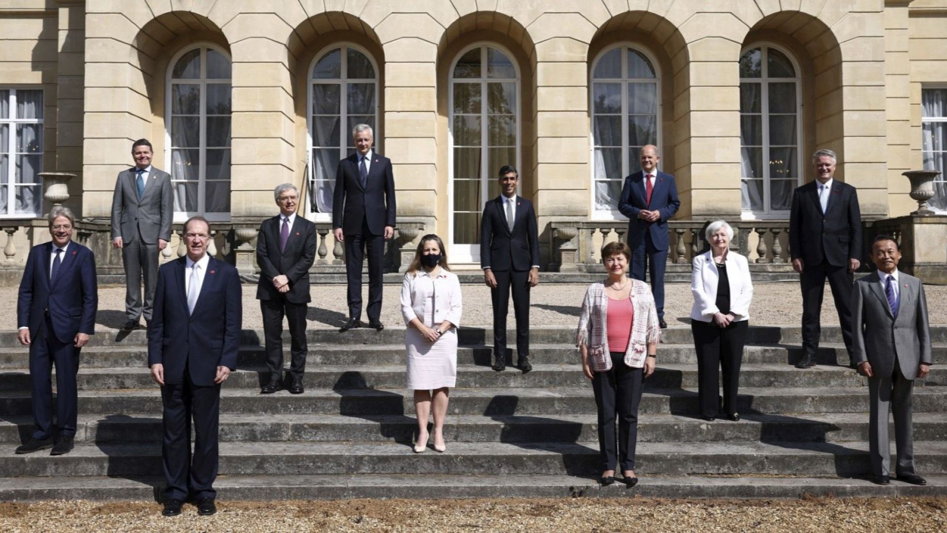 Г-7 стигна до историческа сделка за глобален минимален корпоративен данък 