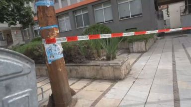 Трима маскирани се опитаха да откраднат голяма сума пари от