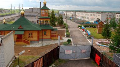 Руският опозиционер Алексей Навални бе върнат в наказателната колония където