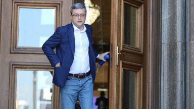 От ГЕРБ не са наивници да си мислят че правителство