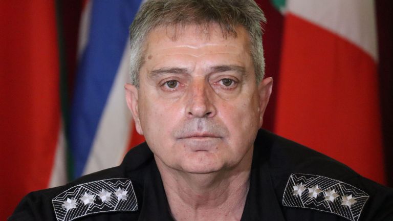 Приоритет за мен като началник на отбраната е да започне