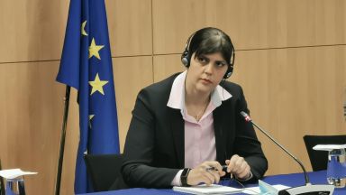 Европейският главен прокурор Лаура Кьовеши прави изявление и отговаря на