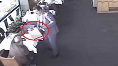 Президентският секретар по правни въпроси и антикорупция Пламен Узунов е