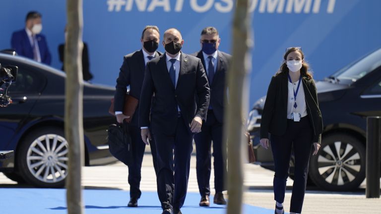 Основен фактор за сигурността на всички държави в НАТО е