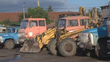 Остарели камиони за събиране на сметта в Кюстендил затрудняват извозването