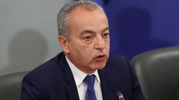 Гълъб Донев: Не се обсъжда забрана за излизане на възрастните неваксинирани