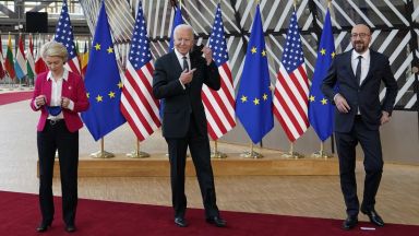 Европейците: Съединени американски щати са в нова студена война, а Брюксел е външнополитически ястреб 