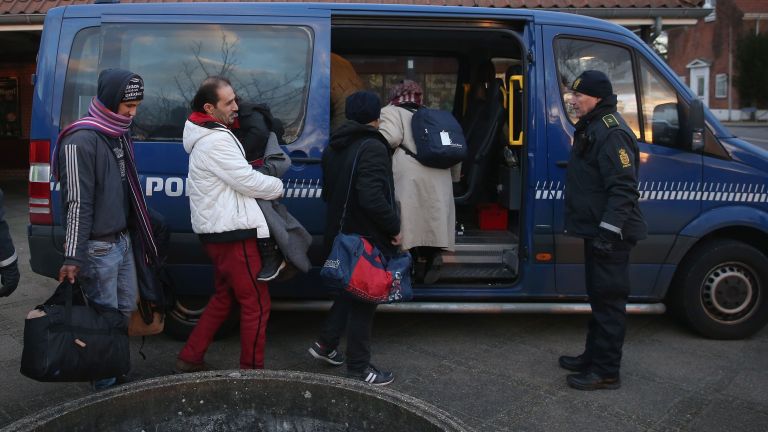 План на датското правителство за ограничаване на броя на хората