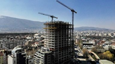 Кметът на Лозенец Константин Павлов сезира главния прокурор за продължаващото