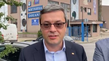 Кандидатът за депутат от ГЕРБ Тома Биков попита как е