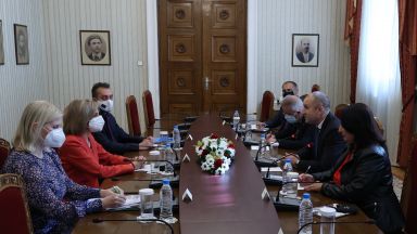 Въпреки че в нашата страна както във всички страни броят