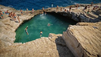 5 φυσικές πισίνες στην Ελλάδα για να κολυμπήσετε (φωτογραφίες και βίντεο)
