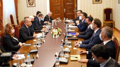 Приветствам Ви за това че сте тук за открит диалог