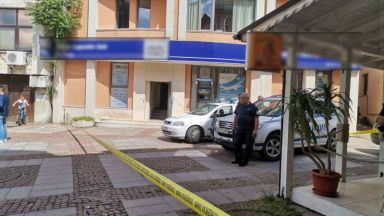 Само няколко часа след като в Дупница беше извършен банков