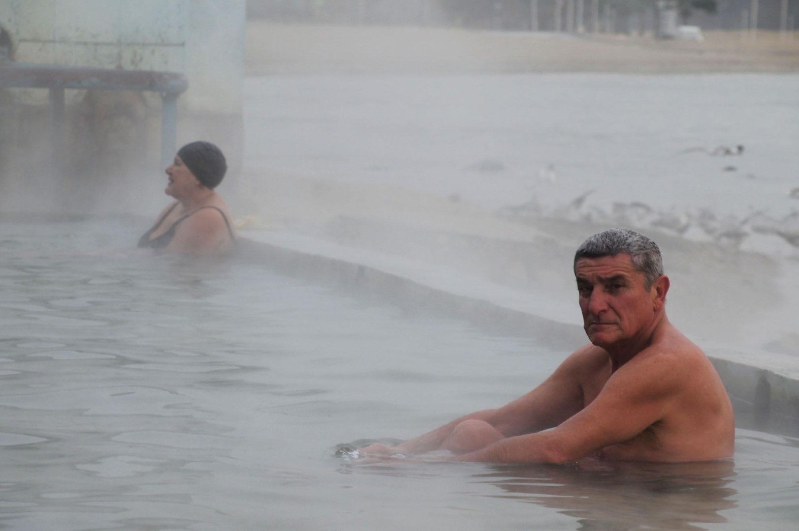 Зимно къпане в геотермалните води във Варна (снимка архив)