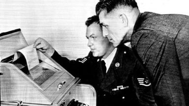 Преди няколко дни се проведе историческа за световната политика среща