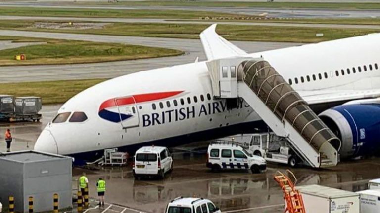 Великобритания предупреди за възможни забавяния на полетите заради стачка на граничните служители