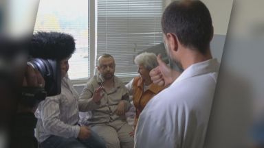 Български лекари извършват уникална за света операция те отстраняват
