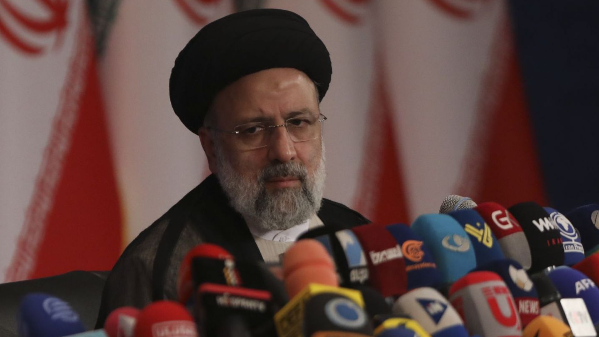 Новият ирански президент Раиси - ултраконсерватор, повел война с корупцията