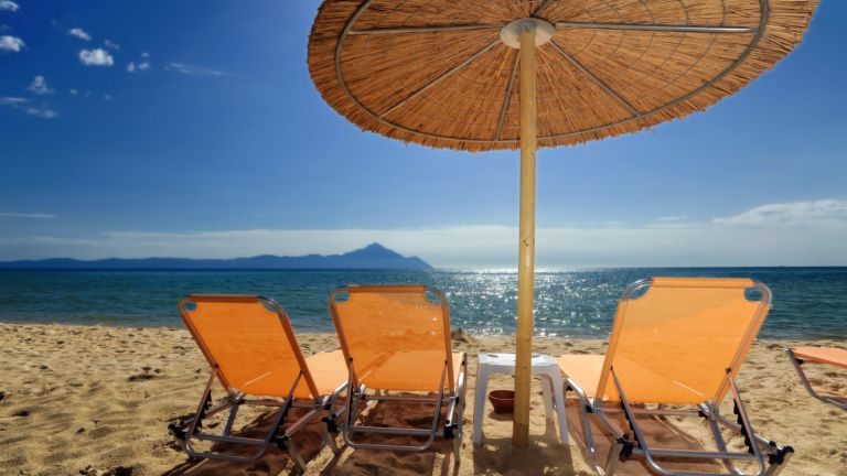 Майски празници в Гърция: 9 предложения за пътешественици