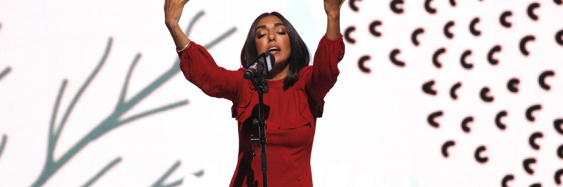 Петте "Инстаграм  поетеси", с които работят Gucci, Nike и Бийонсе