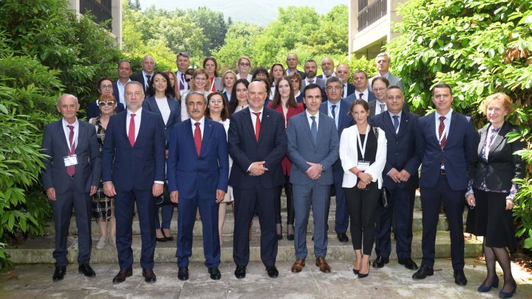 Натискът срещу независимостта на прокурорите е недопустим. Особено този, който