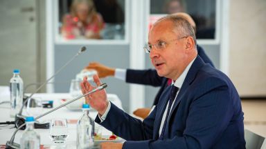 Днес когато се сбогуваме с английската кралица Елизабет II светът