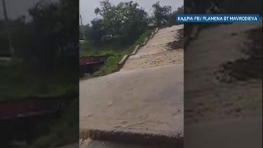  Проливен дъжд наводни Котел и Велико Търново, отчасти бедствено състояние и в Антоново 