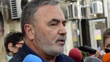 При близо 700 хил ученици в България тази циркулация на