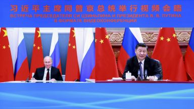 Разузнаването на САЩ: Китай помага на Русия с доставка на военни технологии