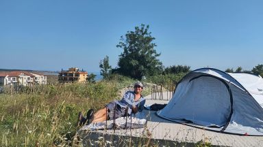 Палатки да бетон не под това мото премина